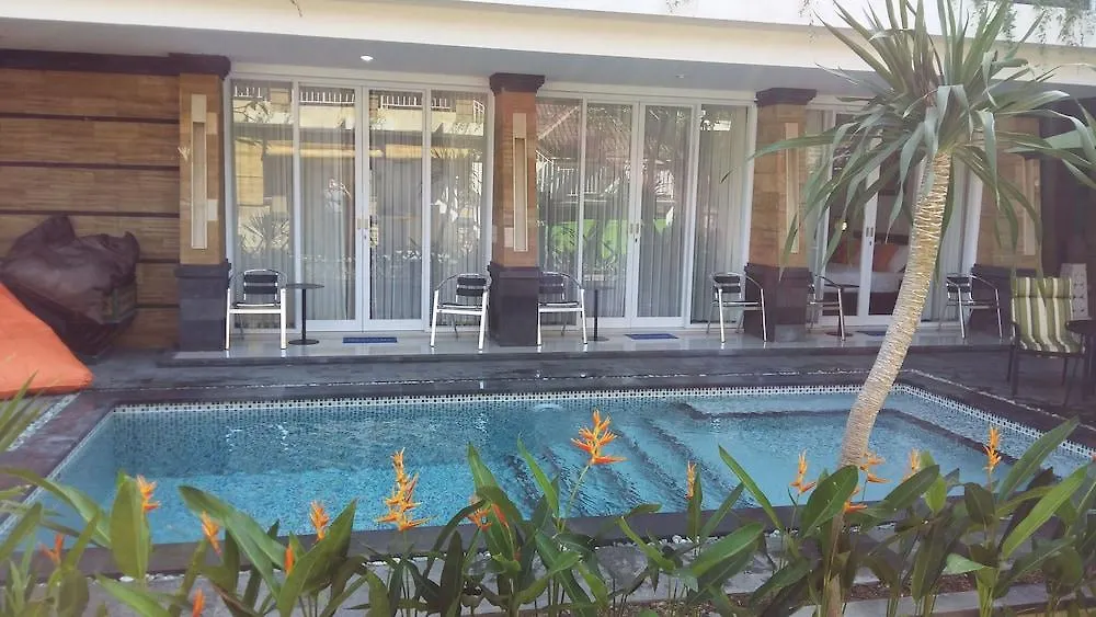 Lotus Tirta Seminyak Hotel 3*, Seminyak (Bali)